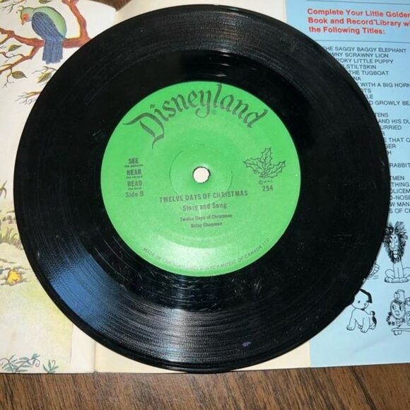A Little Golden Book & Record Twelve Days of Christmas A Christmas Carol Vintage - Picture 3 of 6